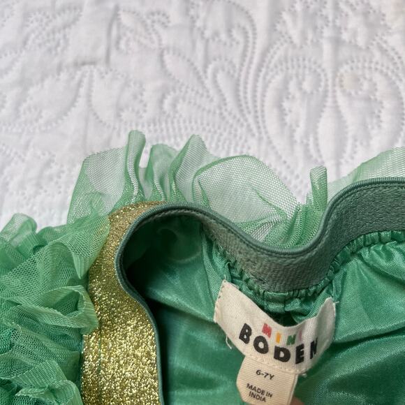 Mini Boden Embroidered Floral Tulle Ruffle Skirt Size 6/7 - Picture 3 of 5